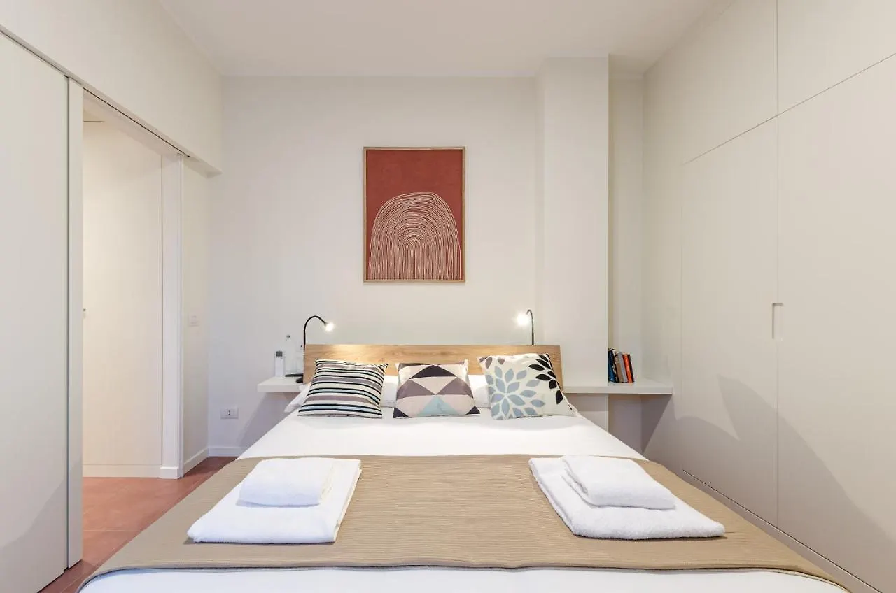 Velasquez Apartments - B - San Siro Milan